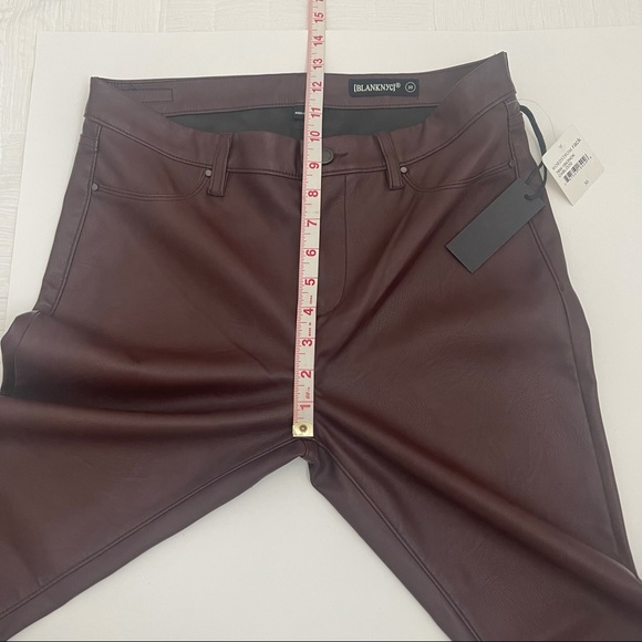 Blank NYC Vegan Leather Skinny Pant - Picture 6 of 11